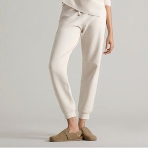 Rhone DreamGlow Jogger